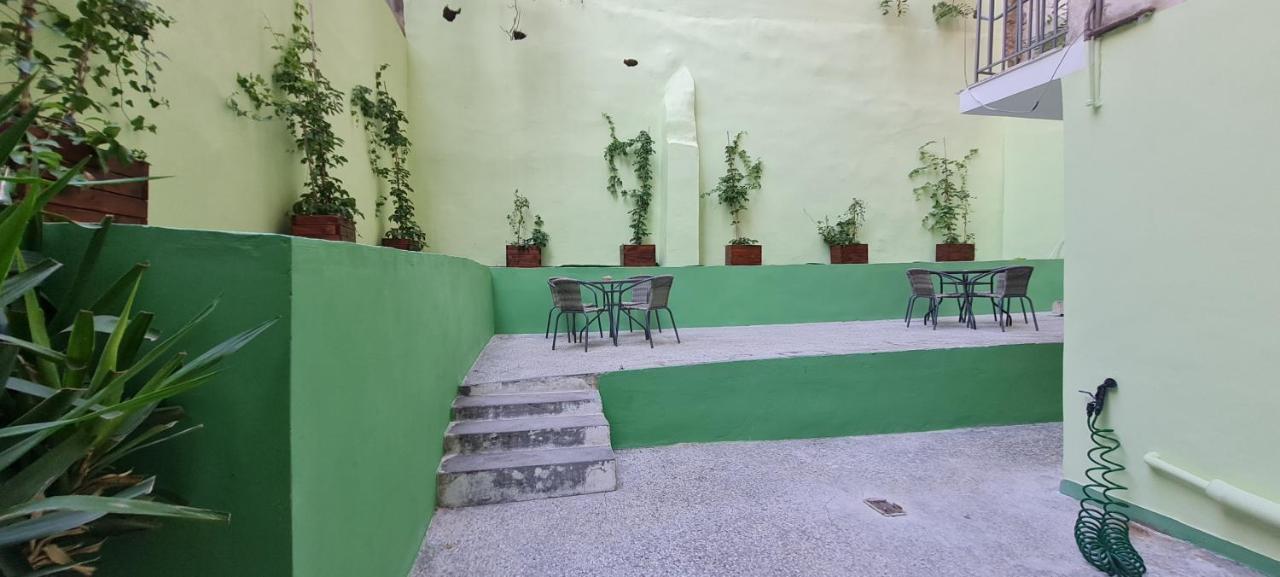 Cozy Apartment With Garden Near Town Center, Fully Renovated. Atena Exterior foto